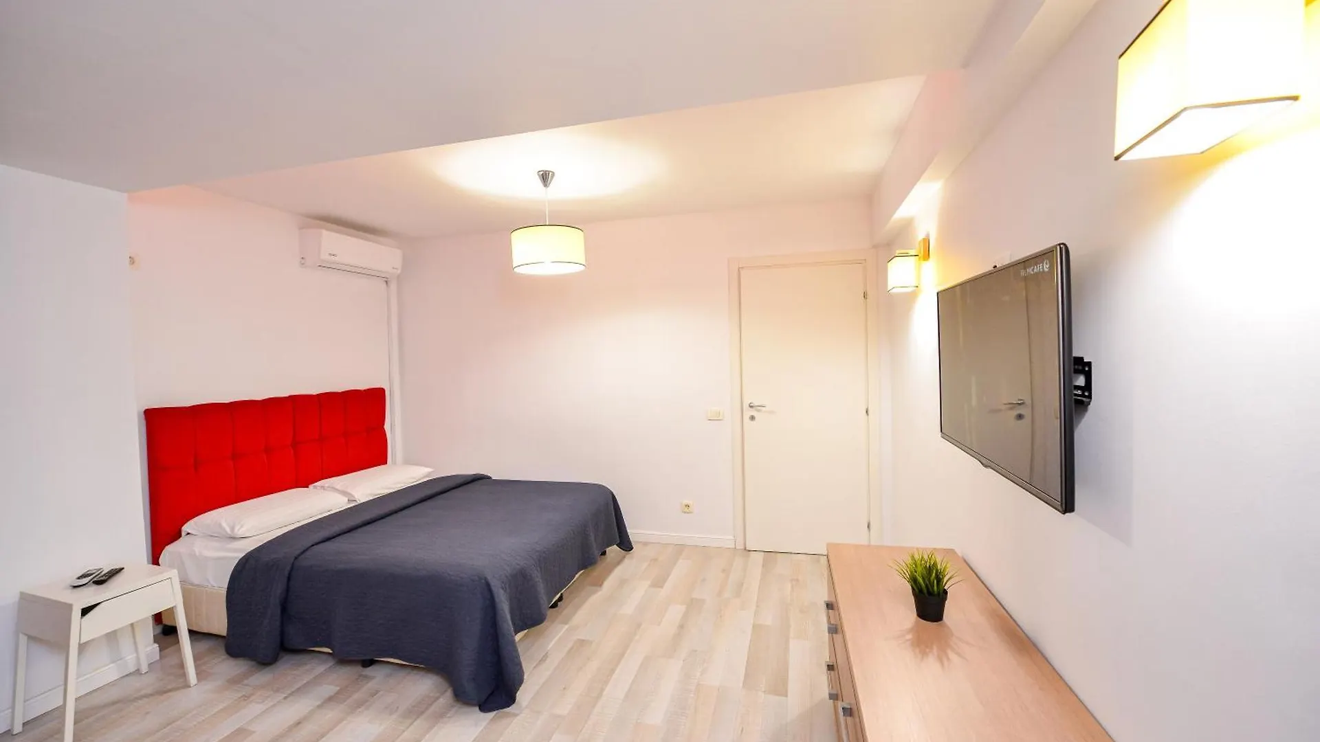 Dracula Adventure Tours Accommodation Bucharest 0*,  Romania
