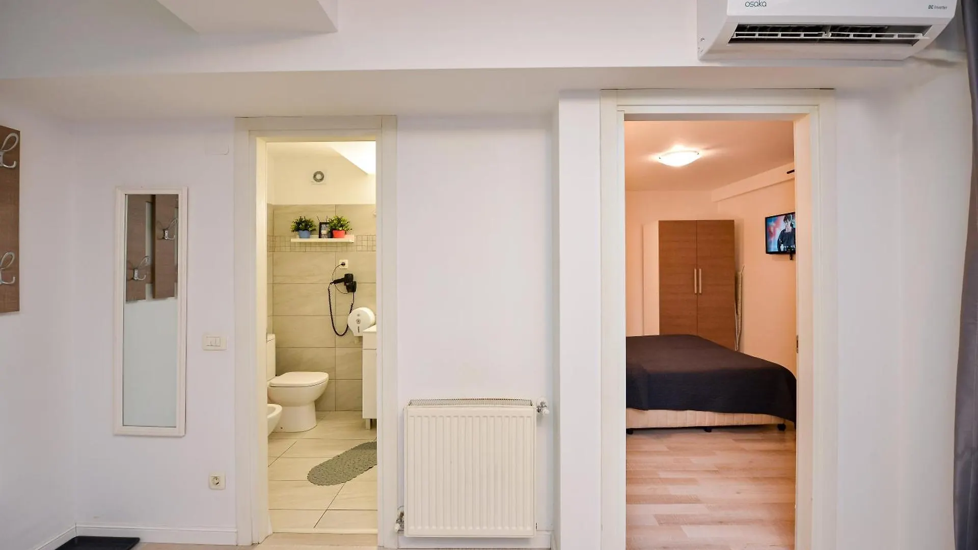 Dracula Adventure Tours Accommodation Bucharest Apartment