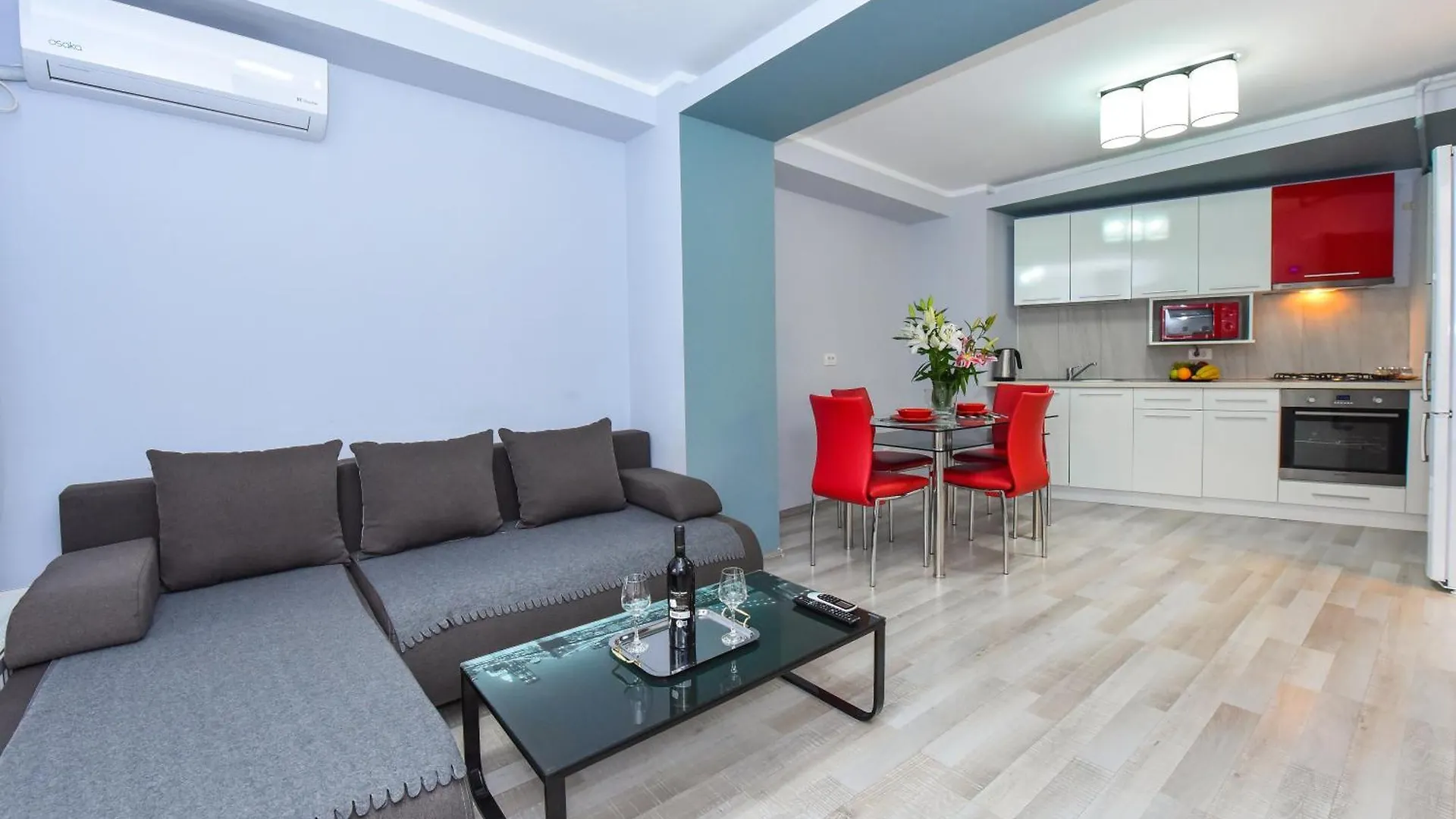 Dracula Adventure Tours Accommodation Bucarest Apartamento